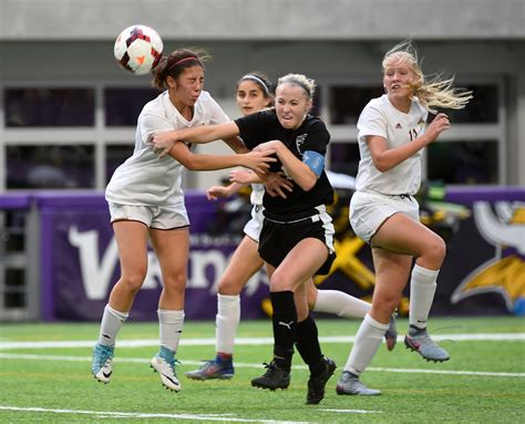 State girls soccer: Maple Grove takes down White Bear Lake to advance to semifinals